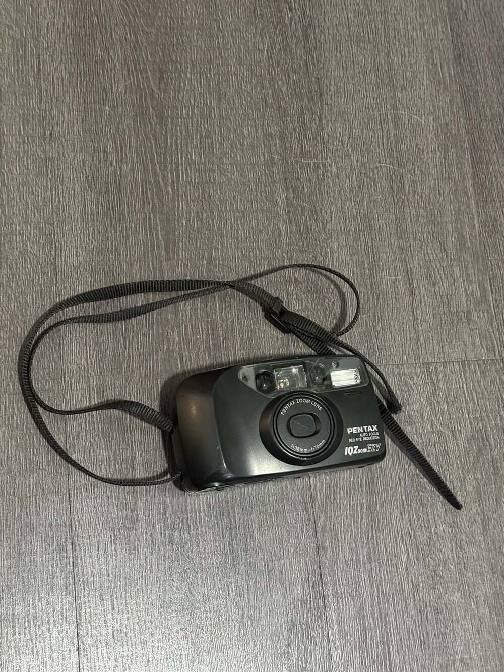 Pentax IQZoom EZY 35mm Point and Shoot Film Camera